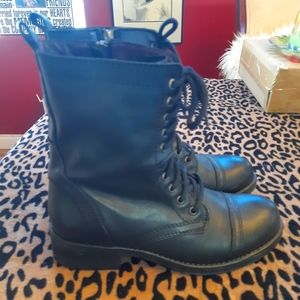 Steve Madden black calfskin combat boots size 9